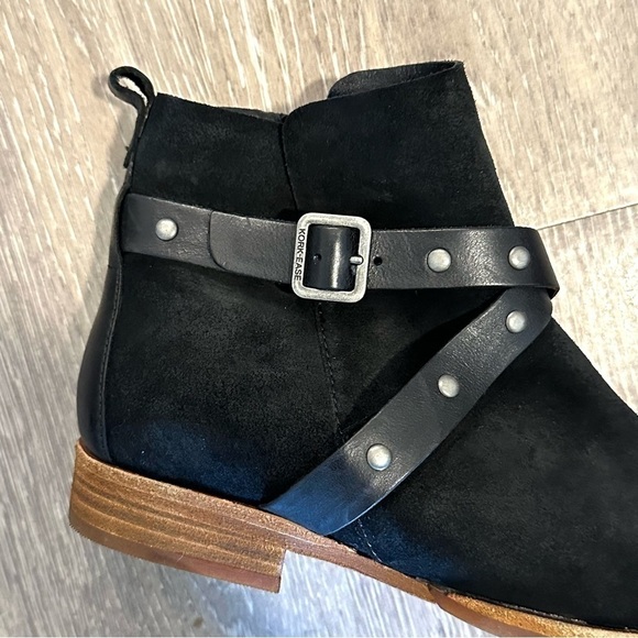Kork -Ease Kanai Black Suede Leather Buckle Ankle Booties - Picture 4 of 14
